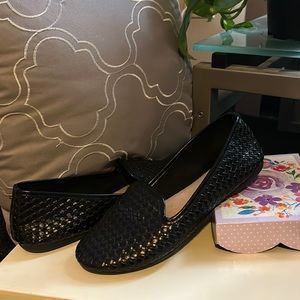 Daisy Fuentes Black Flats